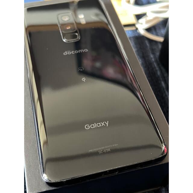 Galaxy(ギャラクシー)のGalaxy S9+ Midnight Black 64 GB docomo スマホ/家電/カメラのスマートフォン/携帯電話(スマートフォン本体)の商品写真