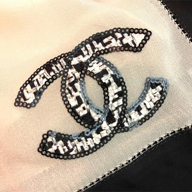 CHANEL(シャネル)のCHANEL シャネル  ストール　大判　ビジュー　スパンコール レディースのファッション小物(ストール/パシュミナ)の商品写真