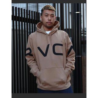 ルーカ(RVCA)のRVCA/ルーカ　ビッグシルエット　プルオーバーロゴパーカー　人気色　ストリート(パーカー)