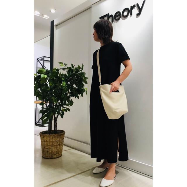 theory(セオリー)のTheory SILO JERSEY/LOOSE DR 黒 レディースのワンピース(ロングワンピース/マキシワンピース)の商品写真