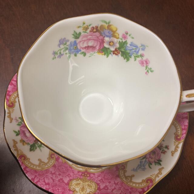 ROYAL ALBERT(ロイヤルアルバート)のロイヤルアルバート　カップ&ソーサー インテリア/住まい/日用品のキッチン/食器(グラス/カップ)の商品写真