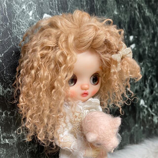 blythe _wm-505アプリコットベージュ⭐️チベットラムウィッグ