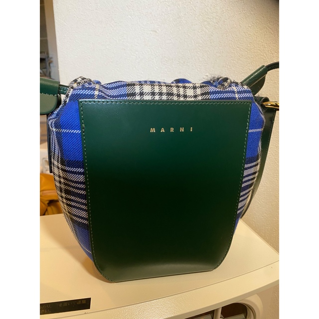 Marni(マルニ)のmarni マルニ　スモールガセットバッグバッグ　チェック柄 レディースのバッグ(ショルダーバッグ)の商品写真