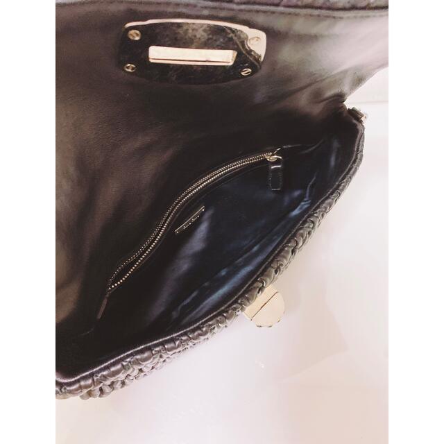 miumiuナッパクリスタルビジューハンドバッグクラッチパーティーブラック黒 レディースのバッグ(ハンドバッグ)の商品写真