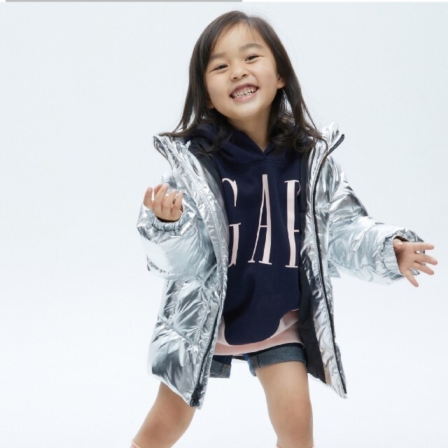 GAP ダウン　シルバー ブルゾン 完売品　ギャップ