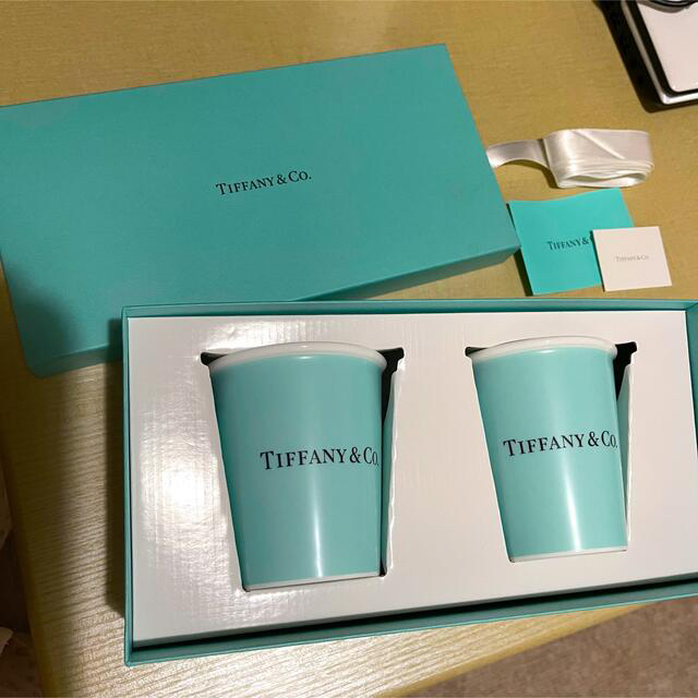 箱あり +1500円 ティファニー 紙コップ風 Tiffany マグカップ | フリマアプリ ラクマ
