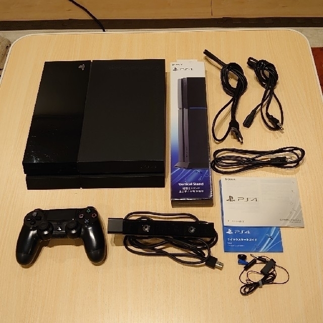 PlayStation4(プレイステーション4)のSONY PlayStation4 本体 CUH-1000A A01 エンタメ/ホビーのゲームソフト/ゲーム機本体(家庭用ゲーム機本体)の商品写真