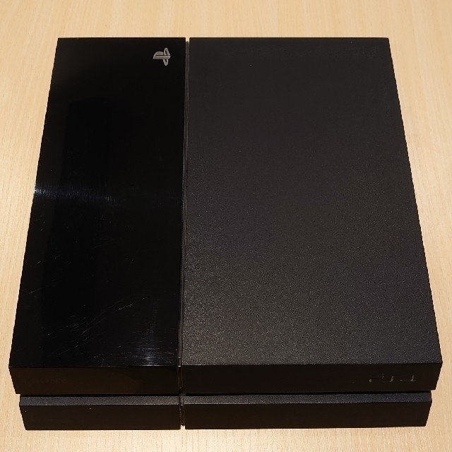 PlayStation4(プレイステーション4)のSONY PlayStation4 本体 CUH-1000A A01 エンタメ/ホビーのゲームソフト/ゲーム機本体(家庭用ゲーム機本体)の商品写真