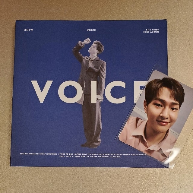 美品】SHINee オニュ 1st ミニアルバム VOICE CD トレカ付の通販 by 泱 ...