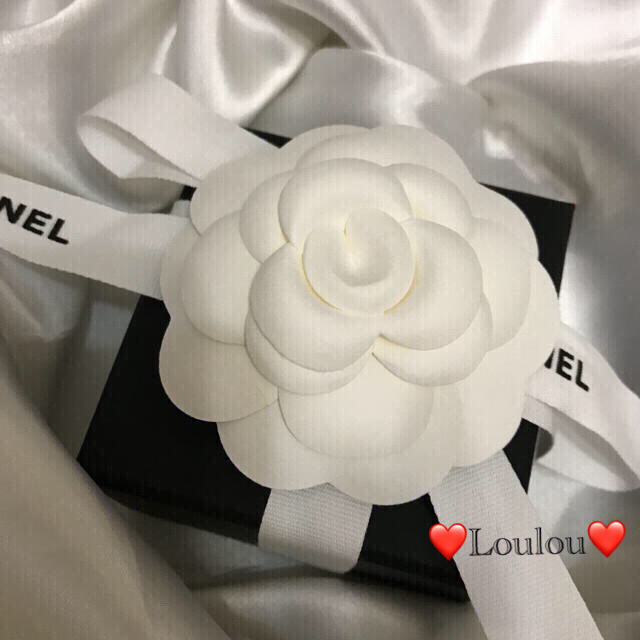 CHANEL - CHANEL❤️新品未使用💙完売  CCスクエア🧡2個セット❤️ピン