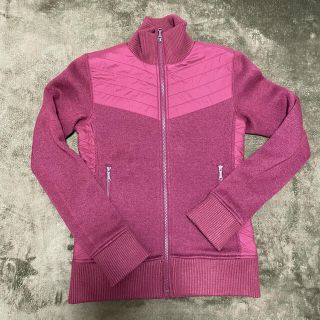 マーモット(MARMOT)のレトロデザインで可愛い　マーモット　marmot XS(ウエア/装備)