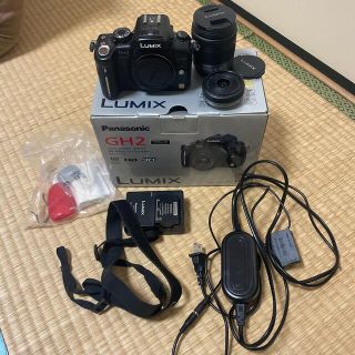 パナソニック(Panasonic)のPanasonic GH2  色々セット(デジタル一眼)