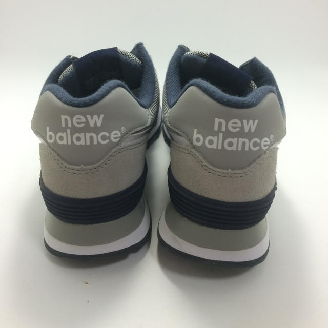 New Balance(ニューバランス)のフリル限定価格♡新品 newbalance ML574VBC レディースの靴/シューズ(スニーカー)の商品写真