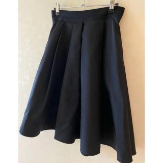 ランバンオンブルー(LANVIN en Bleu)のランバンオンブルー♡グログラン×光沢ふんわりスカート♡ブラック♡38(ひざ丈スカート)