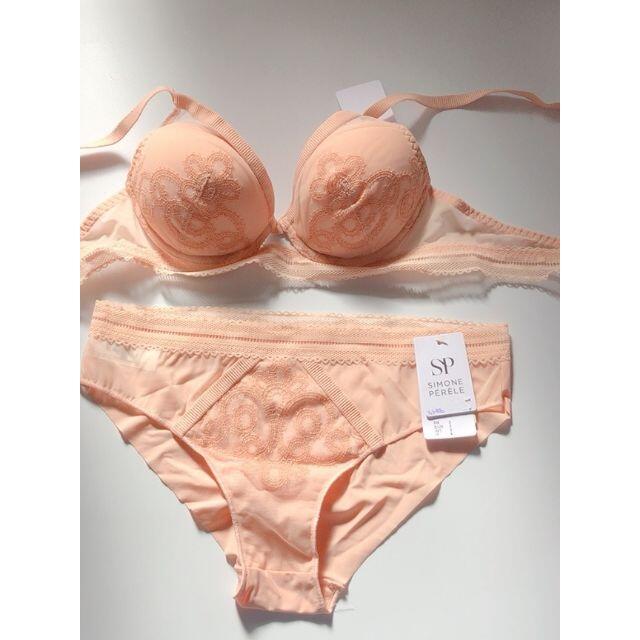 Simone Perele(シモーヌペレール)の80A+L☆Simone Perele　シモーヌ ペレール ピンク海外高級下着 レディースの下着/アンダーウェア(ブラ&ショーツセット)の商品写真