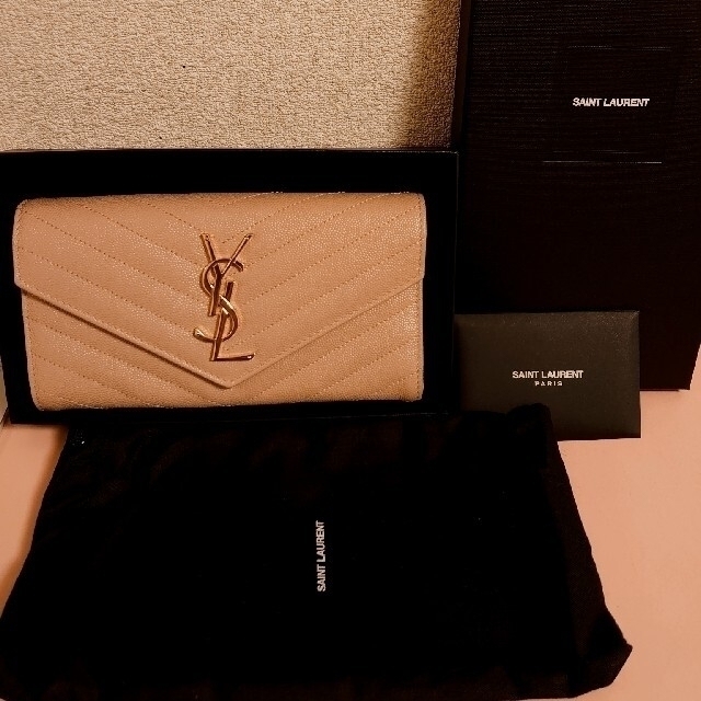 Saint Laurent(サンローラン)のSaint Laurent サンローラン 長財布 新品未使用 レディースのファッション小物(財布)の商品写真