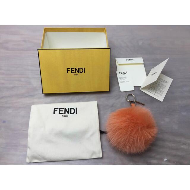 スペシャルSET価格 新品☆FENDI フェンディ☆オレンジ ポンポン