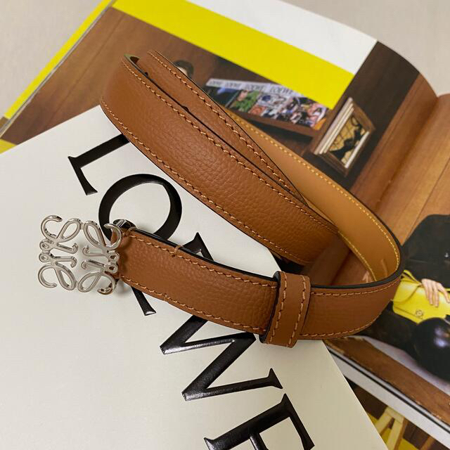 LOEWE(ロエベ)のLOEWE アナグラムベルト レディースのファッション小物(ベルト)の商品写真