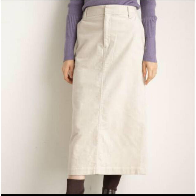 LOWRYS FARM(ローリーズファーム)のJosei 様専用　　ローリーズファーム　コーデュロイタイトスカート　白　 レディースのスカート(ロングスカート)の商品写真