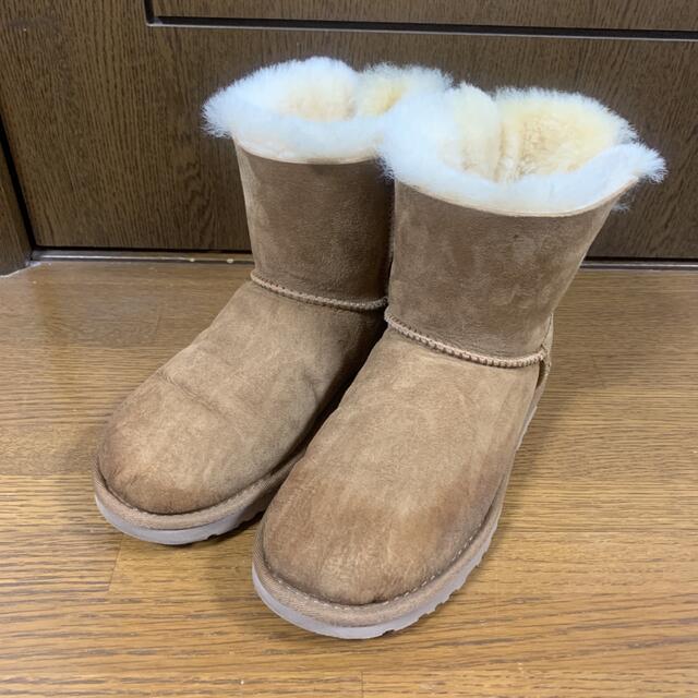 UGG クラシックバックリボン