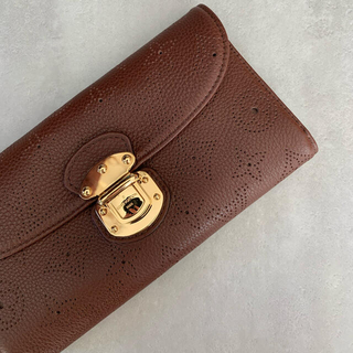 ルイヴィトン(LOUIS VUITTON)の新品未使用品　LOUIS VUITTON  マヒナ　アメリア　長財布(財布)