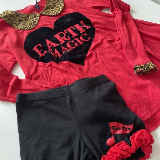 EARTHMAGIC(アースマジック)のアースマジック　Aライン　ロンT トップス　赤　オーバーパンツ キッズ/ベビー/マタニティのキッズ服女の子用(90cm~)(Tシャツ/カットソー)の商品写真