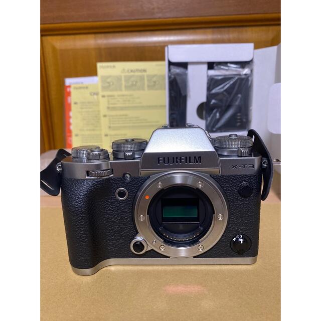 新品未使用展示品 FUJIFILM X-T3 XF18-55mmレンズキット-eastgate.mk