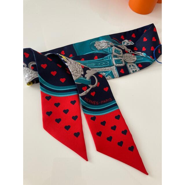 HERMES エルメス ツイリー ブリッド ドゥ ガラ ラブ ♡ハート柄 珍しい