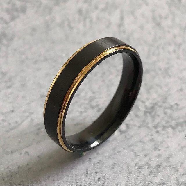 【MR:033】リング　指輪　メンズ ブラック×ゴールド メンズのアクセサリー(リング(指輪))の商品写真