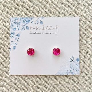 ぷっくりつやつや❤︎小粒サークルピアス(ピアス)