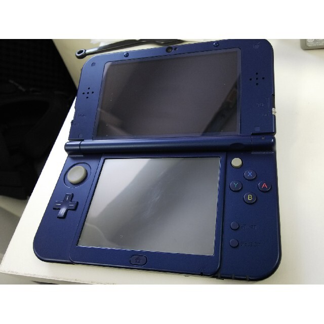 ニンテンドー3DS(ニンテンドー3DS)のNew任天堂3DSLL本体メタリックブール ニンテンドー エンタメ/ホビーのゲームソフト/ゲーム機本体(携帯用ゲーム機本体)の商品写真