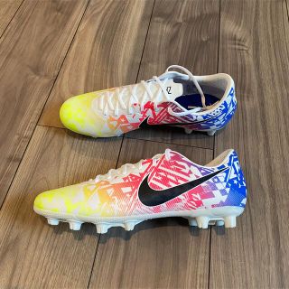 ナイキ(NIKE)のNIKEヴェイパー １３ ＰＲＯ HG CD4645-104 サッカー スパイク(シューズ)