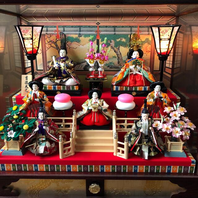 吉徳大光】階段欄干付き七人飾り雛人形 ひな人形 ひな祭り オルゴール付き-