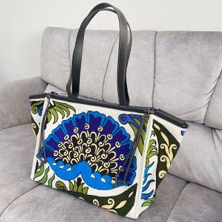 ロエベ(LOEWE)のラスト１【新品】LOEWE ロエべ 刺繍 クッション トートバッグ ブルー(トートバッグ)