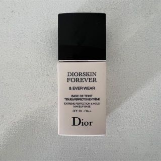 クリスチャンディオール(Christian Dior)のディオールスキンフォーエヴァー＆エヴァーベースSPF20／PA(化粧下地)