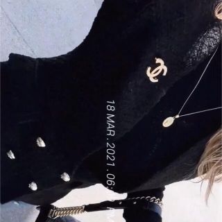 ザラ(ZARA)のZARA ツイードジャケット(ノーカラージャケット)