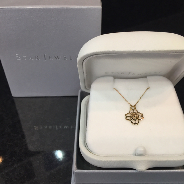 STAR JEWELRY フラワーモチーフネックレス レディース アクセサリー