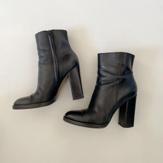 アレキサンダーワン(Alexander Wang)のお値下げ中　ALEXANDER WANGショートブーツ36.5(ブーツ)