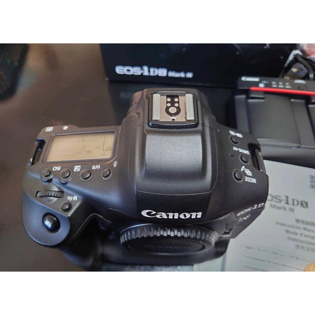 カメラCanon EOS 1Dx MarkⅢ　シャッター回数42000回以下