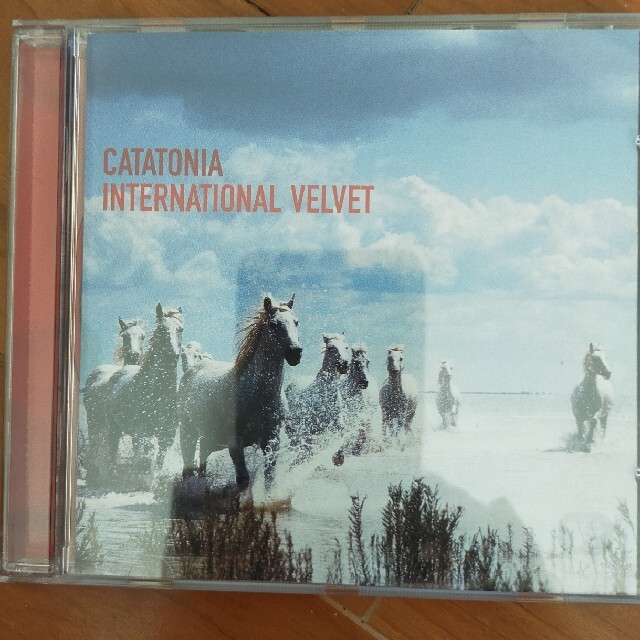 CATATONIA「International Velvet」