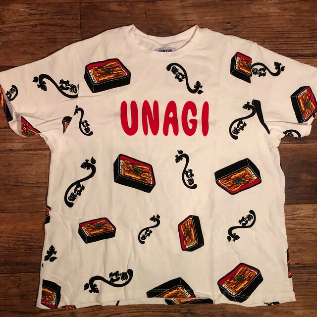 PUNYUS - うなぎ総柄Tシャツの通販 by akishop|プニュズならラクマ PUNYUS - うなぎ総柄Tシャツの通販 by akishop|プニュズならラクマ