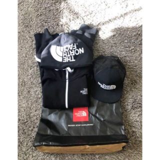 ザノースフェイス(THE NORTH FACE)のノースフェイス  パーカー(パーカー)