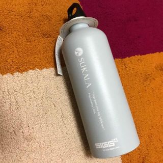 シグ(SIGG)のラバ　水素水ボトル　ブルー(ヨガ)