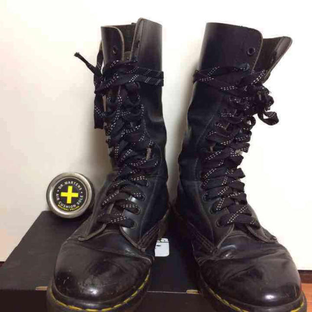 Dr.Martens - 【レア】Dr.MARTENS 14ホールの通販 by Dr.Martens - 【レア】Dr.MARTENS 14ホールの通販 by