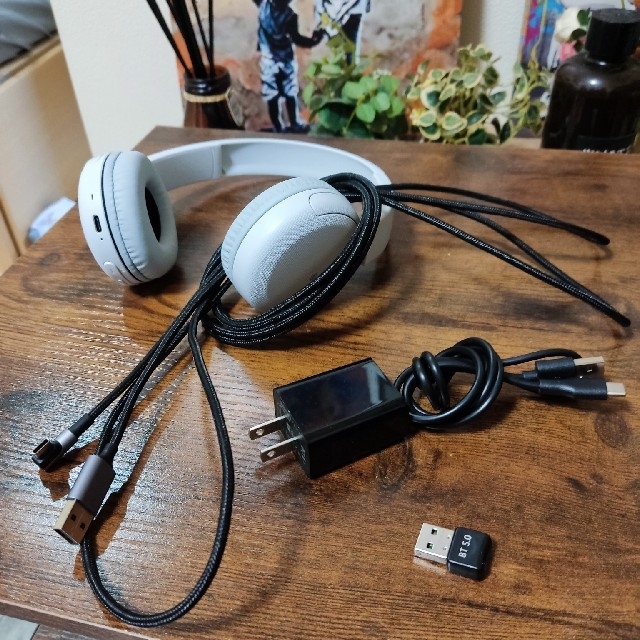 SONY - ソニー ワイヤレスヘッドホン WH-CH510 白 Bluetooth + SONY - ソニー ワイヤレスヘッドホン WH-CH510 白 Bluetooth +