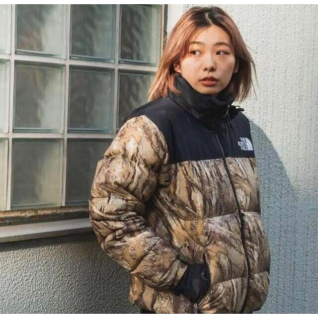 THE NORTH FACE(ザノースフェイス)のNOVELTY NUPTSE JACKET Mサイズ メンズのジャケット/アウター(ダウンジャケット)の商品写真