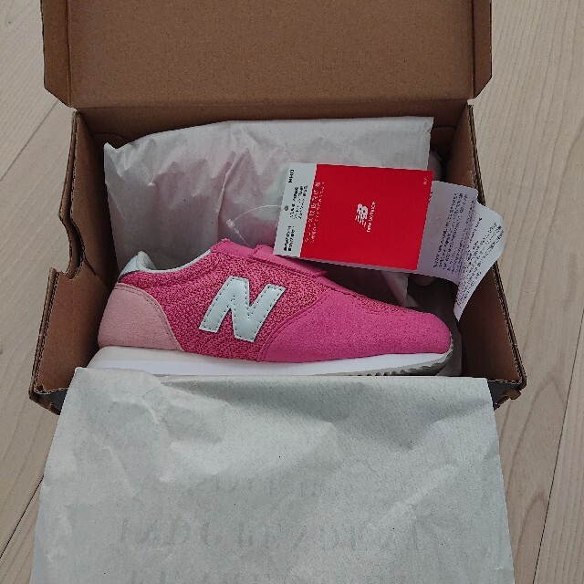 New Balance(ニューバランス)のニューバランス キッズスニーカー 19cm 新品 キッズ/ベビー/マタニティのキッズ靴/シューズ(15cm~)(スニーカー)の商品写真