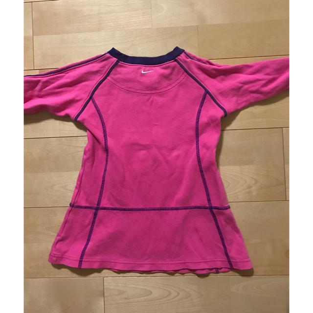 NIKE(ナイキ)のナイキ ワンピース 90 キッズ/ベビー/マタニティのキッズ服女の子用(90cm~)(ワンピース)の商品写真