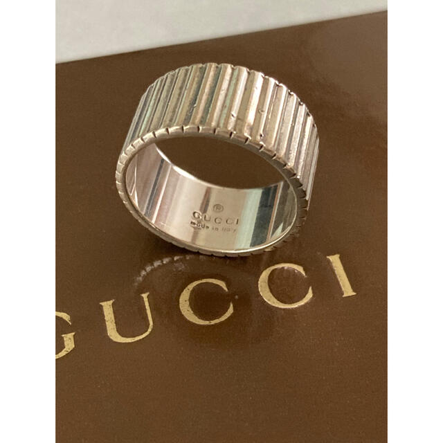 Gucci(グッチ)のGUCCI グッチ シルバーリンク  週末まで更にお値下げ レディースのアクセサリー(リング(指輪))の商品写真