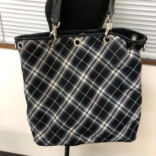 バーバリーブルーレーベル(BURBERRY BLUE LABEL)のバーバリーブルーレーベル　リバーシブル　ショルダーバッグ(ショルダーバッグ)